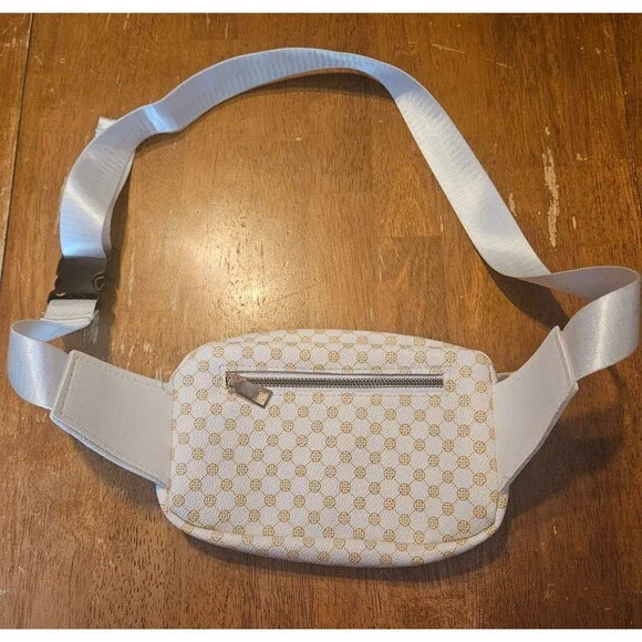 Belt Bag Fanny Pack Crossbody Bag Waist White Gold Adjustable Strap Zip Closure - Picture 4 of 10